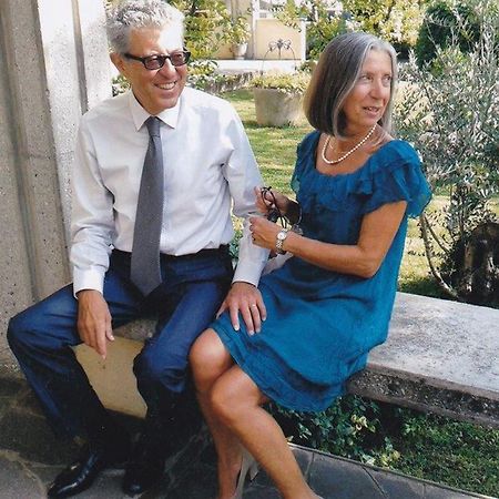 Antica Casa "Le Rondini" Bed and Breakfast Borgo a Buggiano Eksteriør billede