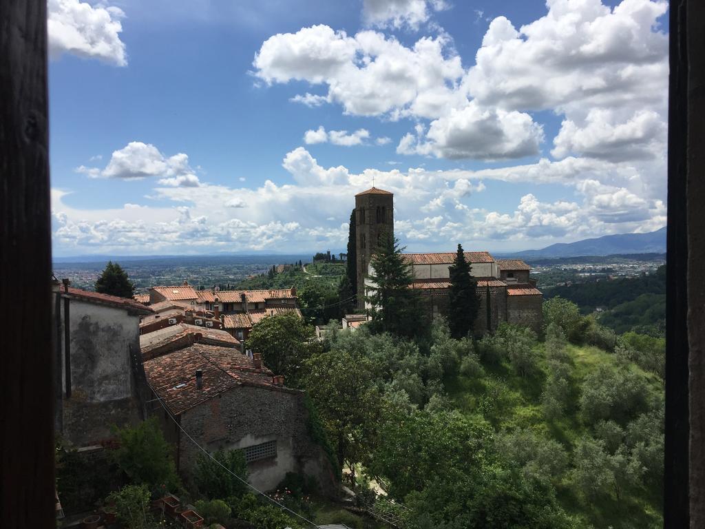 Antica Casa "Le Rondini" Bed and Breakfast Borgo a Buggiano Eksteriør billede