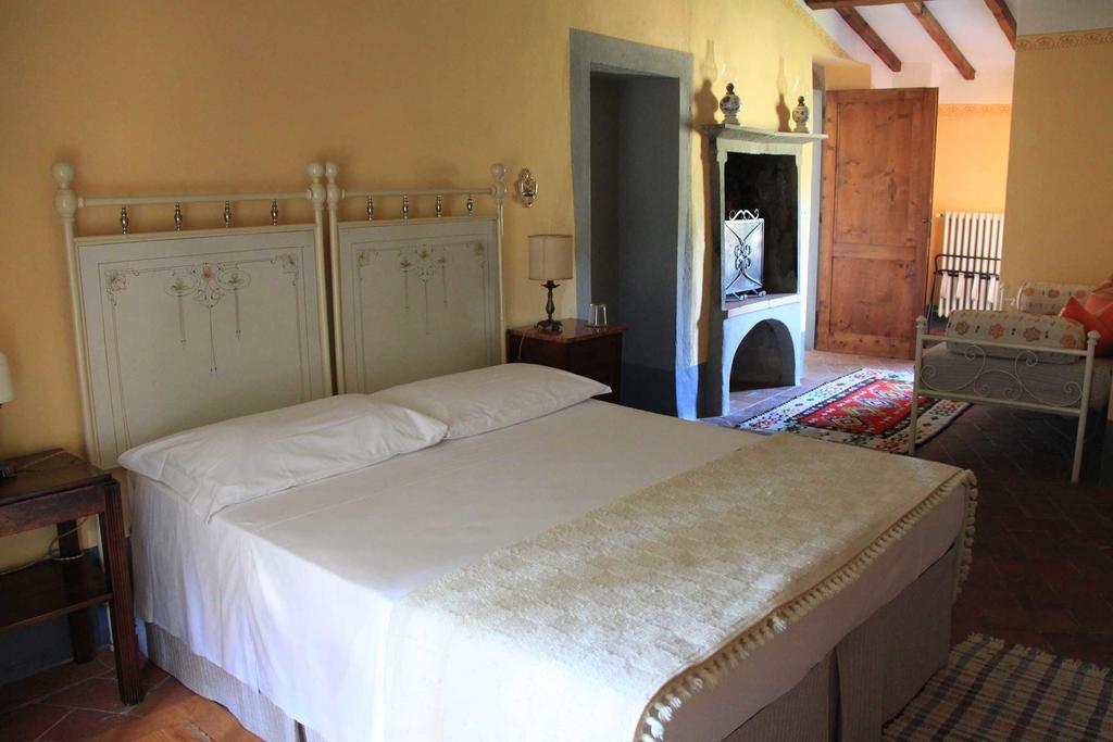 Antica Casa "Le Rondini" Bed and Breakfast Borgo a Buggiano Eksteriør billede