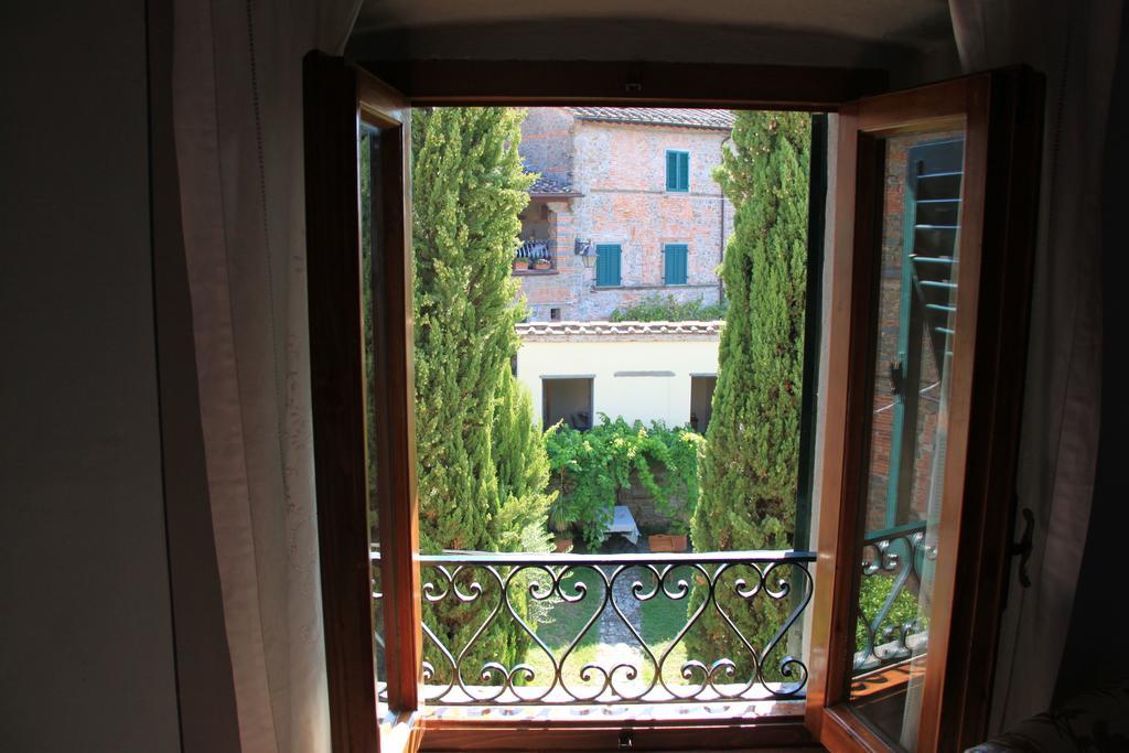 Antica Casa "Le Rondini" Bed and Breakfast Borgo a Buggiano Eksteriør billede